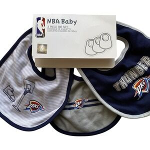 NBA Baby 3 Piece Bib Set Oklahoma City Thunder Newborn One Size New Open Package